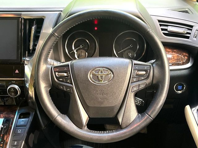 �y�����v�����X�e�A�����O�z�㎿�Ȋv���g�p���邱�ƂŁA��ɂ����������݂ƂĂ��^�]���₷���n���h���ł���