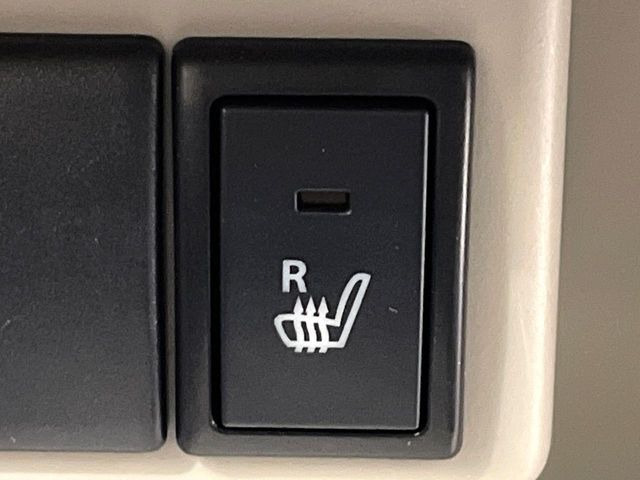 �y�V�[�g�q�[�^�[�z�������ɏd�󂷂�V�[�g�q�[�^�[!�G�A�R����葁�����܂��Ă����̂Ŋ�����̐l�����S�ł��ˁ�G�A�R���̉����͊������邩����A�Ƃ������ɂ����������߂ł��B