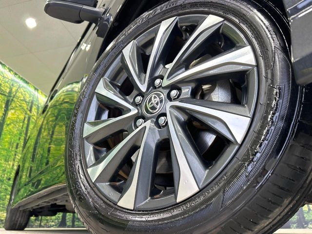 �y����17�C���`�A���~�z�C�[���z�O�ςɃ}�b�`���������A���~�z�C�[���𑕒����Ă���܂��B�e��ЊO�A���~�z�C�[����A�X�^�b�h���X�^�C�����戵�����Ă���܂��B���񂲑��k����������