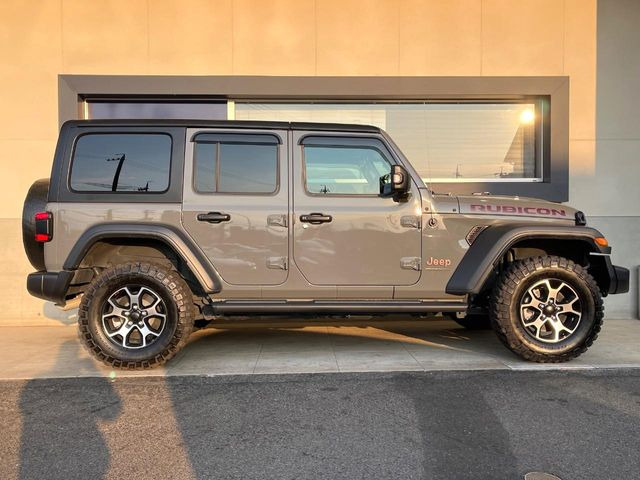 �������t�т̕ۏ؂̑��A���S�̍Œ�3�N�E���s�������ۏ�(�L��)�����p�ӁB�A���Ԃ����S���Ă��y���݂���������l�A�ۏؓ��e���[���͂������A�����_��&�I�C�������⃍�[�h�T�[�r�X���t�т��Ă���܂��B