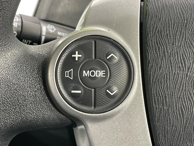 �y�X�e�A�����O�X�C�b�`�z�^�]���A�O������ڐ������炷���ƂȂ��A�I�[�f�B�I���̑��삪�\�ȕ֗��@�\!���S&���K�ȃh���C�u�����o���Ă���܂���