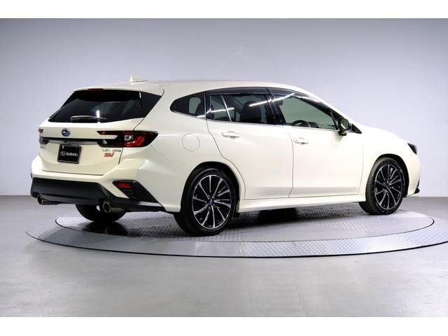 レヴォーグ1.8 STI スポーツ EX 4WD