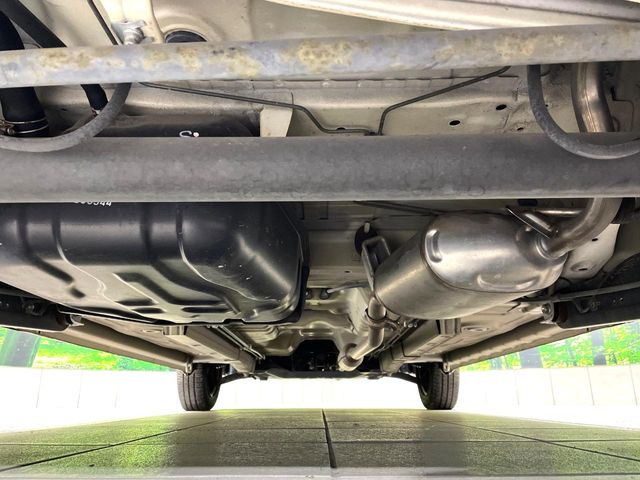 ����肪���ꂢ�Ȃ����ɁA�h�K���H�̎{�H���I�X�X���B�~��n��͂������A���ݕ��ɂ��Z���̕���A��Ń}�����E�E�B���^�[�X�|�[�c���������ɂ��D�]���������Ă���܂��B