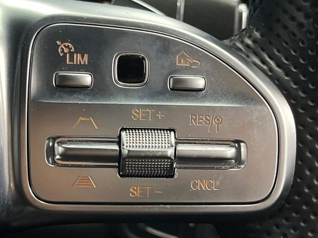 ���f�B�X�^���X�p�C���b�g�f�B�X�g���j�b�N:�s�s�A�x�O�A�������H�Ȃǂ̑��s���ɁA�X�e���I�}���`�p�[�p�X�J�����ƃ��[�_�[�Z���T�[�ɂ��A�O���Ԃ�F�����đ��x�ɉ������Ԋԋ������ێ����鎟����̃N���R��!