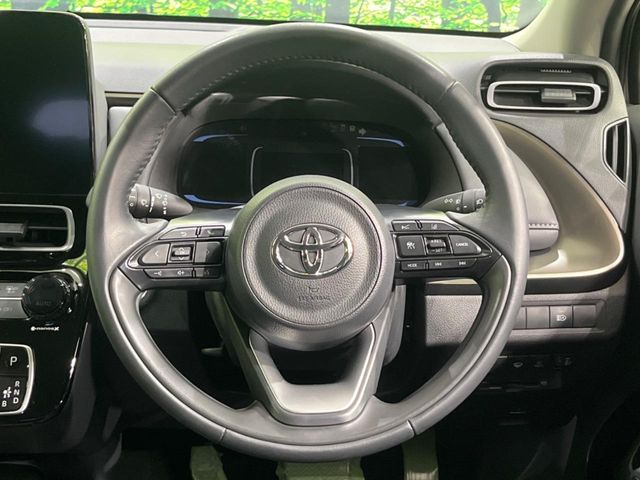 �y�����v�����X�e�A�����O�z�㎿�Ȋv���g�p���邱�ƂŁA��ɂ����������݂ƂĂ��^�]���₷���n���h���ł���