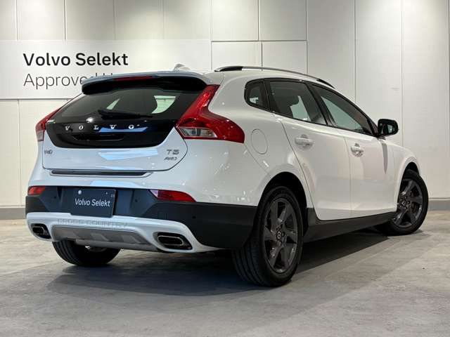 V40クロスカントリーT5 4WD
