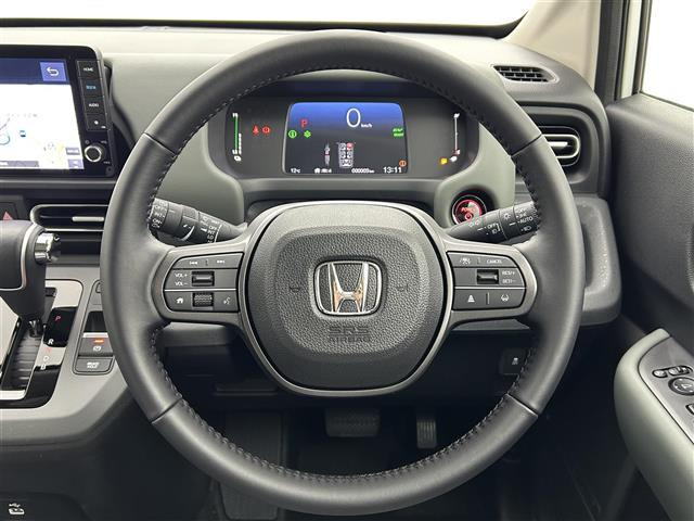 フリード1.5 e:HEV クロスター