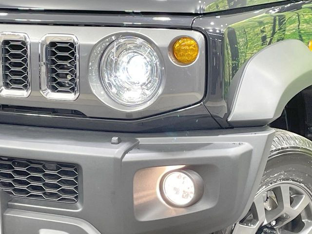 �yLED�w�b�h���C�g�z���V����ԑ��s�����ǍD�Ȏ��E���m�ۂ����S���ĉ^�]�ł��鍂�P�xLED�w�b�h���C�g�𑕔�!�_�����x�������A����d�͂��}�����Ă��܂��B