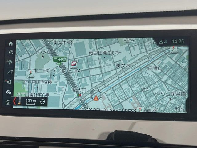 �������i�r:��̊��̂���i�r�́A����������ԓ������o���Ă���܂��B�I�[�f�B�I�@�\���[�����Ă���܂��̂ŁA�^�]�����y���߂܂���