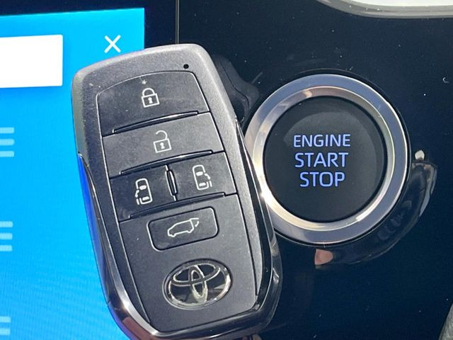 �y�X�}�[�g�L�[�z�J�o����|�P�b�g�ɓ��ꂽ�܂܂ł��h�A�̎{���E�������\�ȃX�}�[�g�L�[�𑕔��B�G���W���̃I���E�I�t�����J�M�����o���K�v����������Ƃ��Ă��֗��ł���