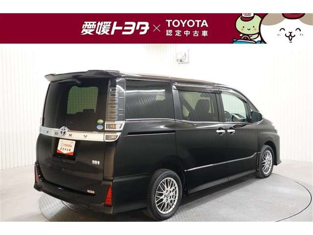 ヴォクシー1.8 ハイブリッド ZS 煌III