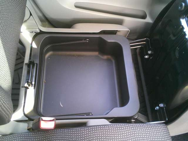 ����D�]������Ȃ̍��ʂ������グ��Ǝ����̂����V�[�g�A���_�[�{�b�N�X�����肻�̂܂܎����o����悤�ɂȂ��Ă��܂�!