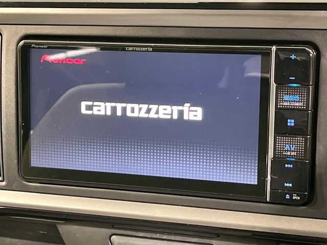 �y�i�r�Q�[�V�����z�g���₷���i�r�ŖړI�n�܂ł�������ē����Ă���܂��B�e��I�[�f�B�I�Đ��@�\���[�����Ă���A���Ԃ̉^�]������Ɋy�����Ȃ�܂�!!