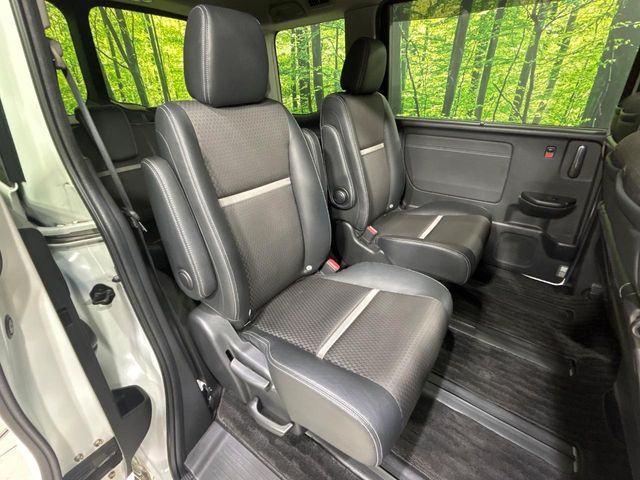 ���ڒ����̓E�H�[�N�X���[�ƂȂ��Ă���܂��B���ڂƎO��ڂ̈ړ�����~�肪�Ƃ��Ă��y�ɂȂ�̂ŁA���~��̍ۂ��X�g���X�������邱�Ƃ͂���܂����