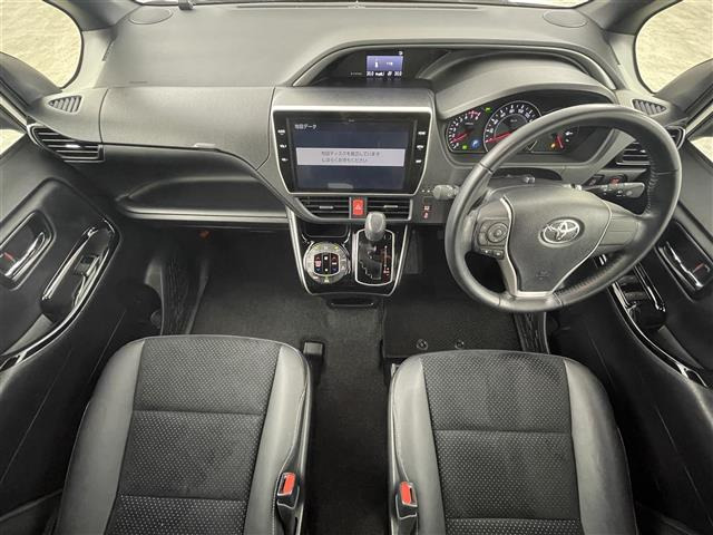 ヴォクシー2.0 ZS 煌III