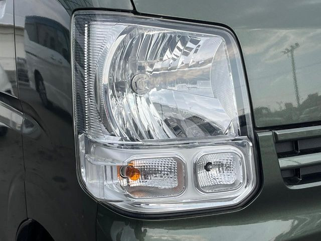 �w�b�h���C�g��e�[�������v&�A���~�z�C�[�����̊e��R�[�e�B���O���I�X�X�����Ă���܂��B�����Y�����̉��΂݂≘���}���A���ꂢ�ȏ�Ԃ������e�i���X���X�ŕۂĂ܂���