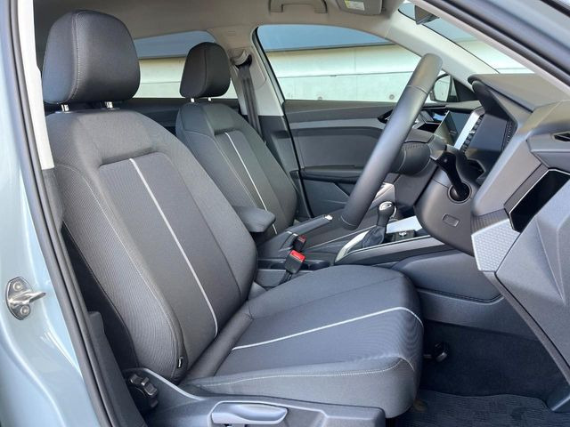 ���V�[�g�̎g�p��:�j��E�ւ�������Ȃ��A�����̒ʂ肫�ꂢ�ȏ�Ԃ��ێ����Ă���܂��B�܂��A�����N���[�j���O�E�R�[�e�B���O�����p�����������܂��B