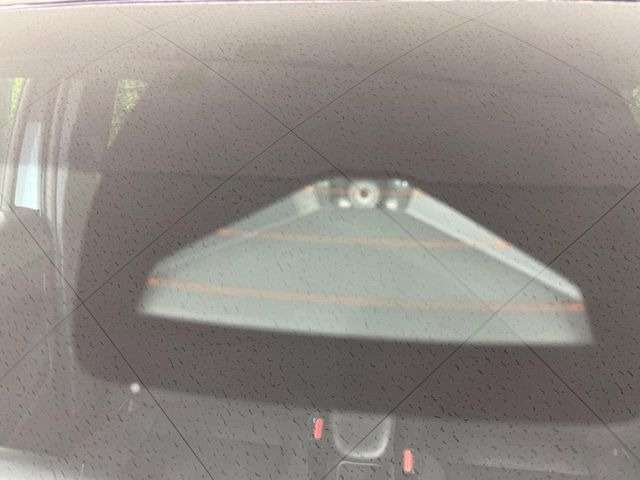 �y�g���^�Z�[�t�e�B�Z���X�z���s���ɑO���̎ԗ�����F�����A�Փ˂������Ȏ��͌x��ƃu���[�L�ŏՓˉ���Ɣ�Q�y�����A�V�X�g�B�����S�Ƀh���C�u�����y���݂��������܂��B