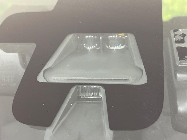 �y�O�He-Assist�z���s���ɑO���̎ԗ�����F�����A�Փ˂������Ȏ��͌x��ƃu���[�L�ŏՓˉ���Ɣ�Q�y�����A�V�X�g�B�����S�Ƀh���C�u�����y���݂��������܂��B