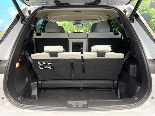 3��ڃV�[�g�͂�������ԗǍD����l�ł��������ƍ����Ē����܂��̂ŁA��l���ł̂��o���������N���N�ł��􂲉Ƒ��ŁA�C�̒m�ꂽ���ԂŁA�h���C�u�ɍs���̂��y���݂ł��ˁ�