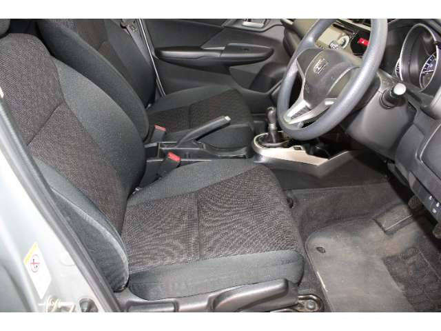 フィット1.3 13G Fパッケージ