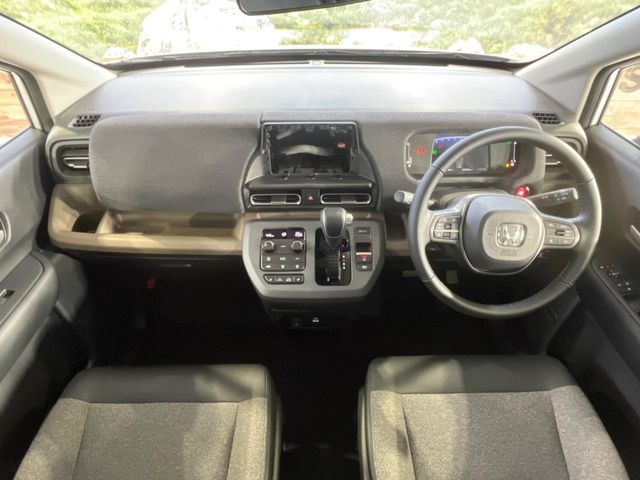 フリード1.5 エアー EX