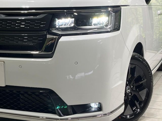 �yLED�w�b�h���C�g�z���V����ԑ��s�����ǍD�Ȏ��E���m�ۂ����S���ĉ^�]�ł��鍂�P�xLED�w�b�h���C�g�𑕔�!�_�����x�������A����d�͂��}�����Ă��܂��B