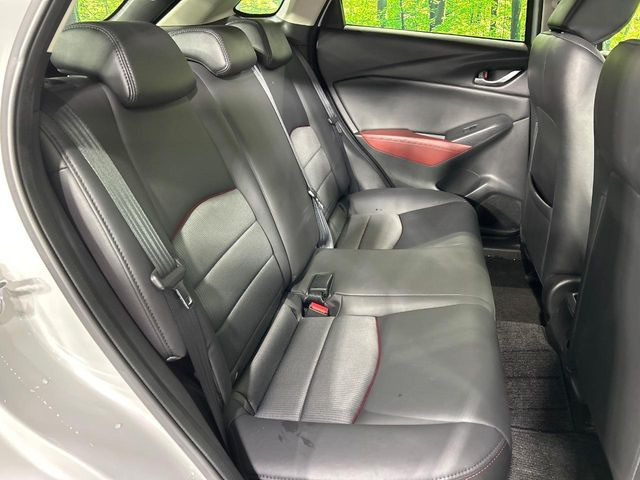 �L�X�Ƃ���2��ڃV�[�g�͋��Z���������A���S�n�����K!�F�B��Ƒ��Ƃ̂��o�����ɂ҂�����ł��B�x�r�[�V�[�g��`���C���h�V�[�g�g�p�������K�ɂ��߂�������������\���ȋ�Ԃ��m�ۂ��Ă��܂��B