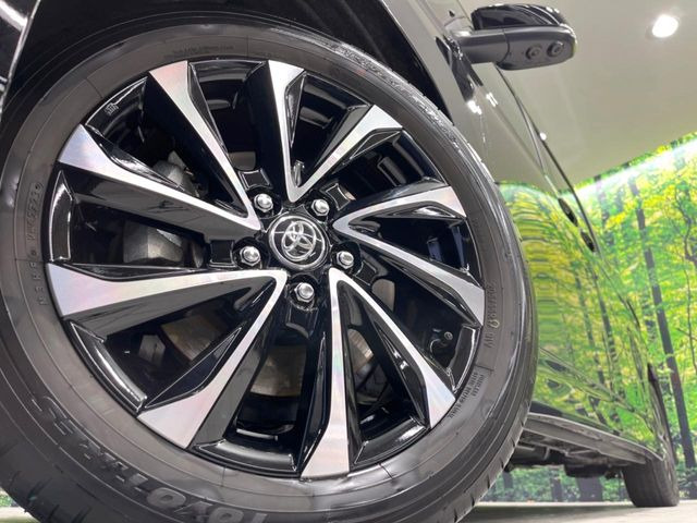 �y����17�C���`�A���~�z�C�[���z�O�ςɃ}�b�`���������A���~�z�C�[���𑕒����Ă���܂��B�e��ЊO�A���~�z�C�[����A�X�^�b�h���X�^�C�����戵�����Ă���܂��B���񂲑��k����������