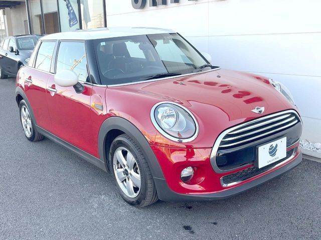 �������t�т̕ۏ؂̑��A���S�̍Œ�3�N�E���s�������ۏ�(�L��)�����p�ӁB�A���Ԃ����S���Ă��y���݂���������l�A�ۏؓ��e���[���͂������A�����_��&�I�C�������⃍�[�h�T�[�r�X���t�т��Ă���܂��B