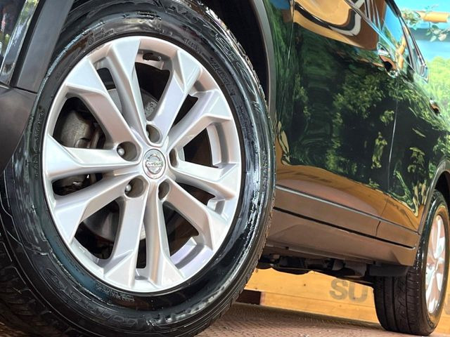 �y����17�C���`�A���~�z�C�[���z�O�ςɃ}�b�`���������A���~�z�C�[���𑕒����Ă���܂��B�e��ЊO�A���~�z�C�[����A�X�^�b�h���X�^�C�����戵�����Ă���܂��B���񂲑��k����������