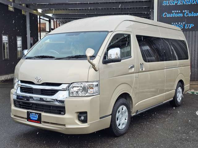 ハイエース2.7 グランドキャビン 4WD