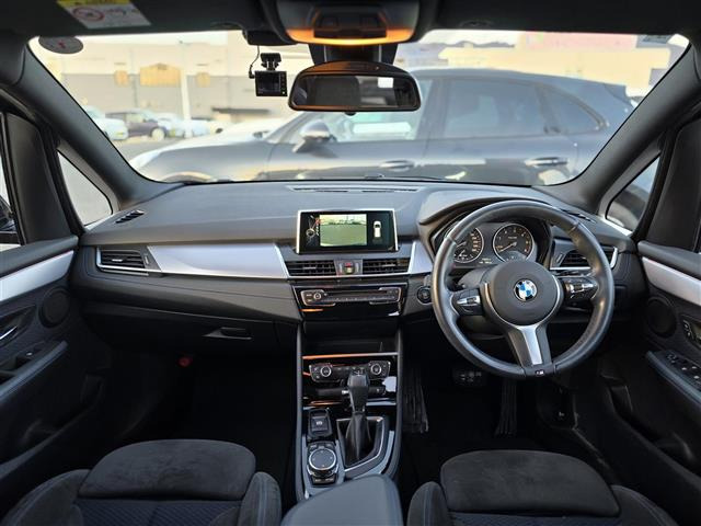 2シリーズグランツアラー218d Mスポーツ