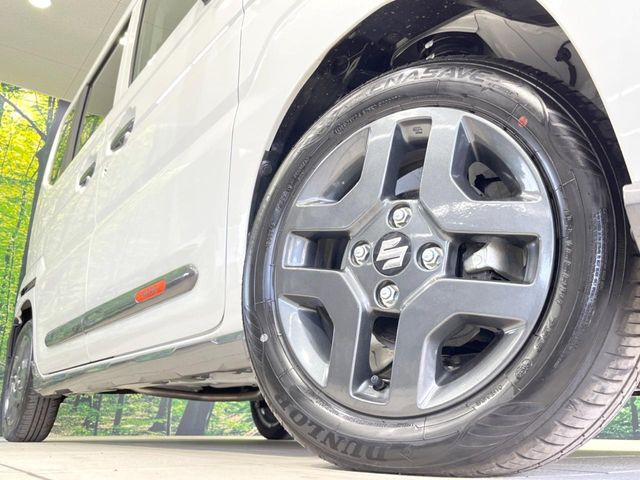 �y����14�C���`�A���~�z�C�[���z�O�ςɃ}�b�`���������A���~�z�C�[���𑕒����Ă���܂��B�e��ЊO�A���~�z�C�[����A�X�^�b�h���X�^�C�����戵�����Ă���܂��B���񂲑��k����������