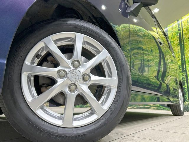 �y����14�C���`�A���~�z�C�[���z�O�ςɃ}�b�`���������A���~�z�C�[���𑕒����Ă���܂��B�e��ЊO�A���~�z�C�[����A�X�^�b�h���X�^�C�����戵�����Ă���܂��B���񂲑��k����������