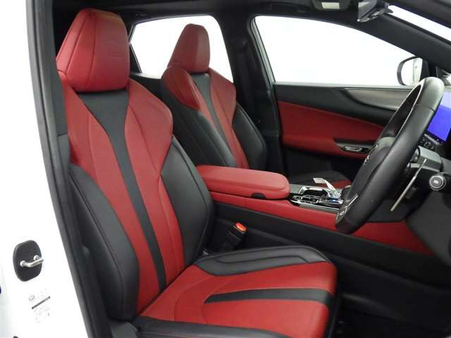 NX350 Fスポーツ 4WD