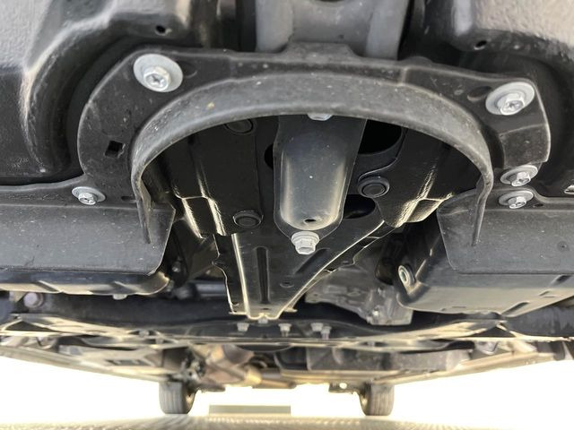 下回りがきれいなうちに、防錆加工の施工がオススメ。降雪地域はもちろん、沿岸部にお住いの方や、趣味でマリン・ウィンタースポーツをされる方にご好評いただいております。