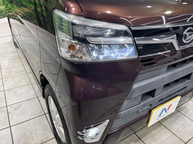 �yLED�w�b�h���C�g�z���V����ԑ��s�����ǍD�Ȏ��E���m�ۂ����S���ĉ^�]�ł��鍂�P�xLED�w�b�h���C�g�𑕔�!�_�����x�������A����d�͂��}�����Ă��܂��B