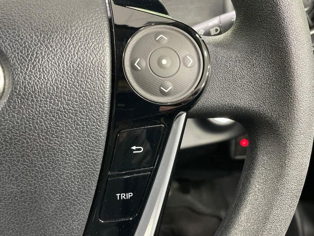 �y�X�e�A�����O�X�C�b�`�z�^�]���A�O������ڐ������炷���ƂȂ��A�I�[�f�B�I���̑��삪�\�ȕ֗��@�\!���S&���K�ȃh���C�u�����o���Ă���܂���