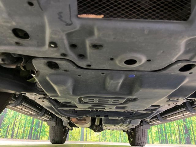 下回りがきれいなうちに、防錆加工の施工がオススメ。降雪地域はもちろん、沿岸部にお住いの方や、趣味でマリン・ウィンタースポーツをされる方にご好評いただいております。