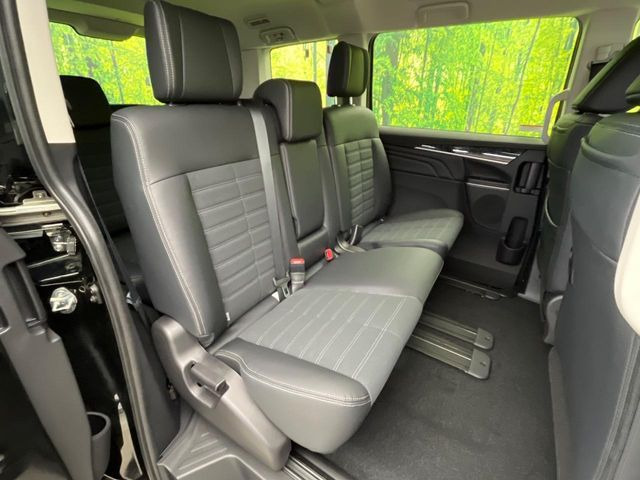 ���ڒ����̓E�H�[�N�X���[�ƂȂ��Ă���܂��B���ڂƎO��ڂ̈ړ�����~�肪�Ƃ��Ă��y�ɂȂ�̂ŁA���~��̍ۂ��X�g���X�������邱�Ƃ͂���܂����