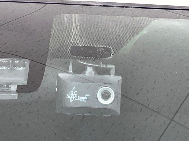 �y�h���C�u���R�[�_�[�z�h���C�u���R�[�_�[����!���s���͂������A������^�]�⎖�̂ɑ��������ہA�f���ŋL�^���A����̃��X�N�ɔ����܂��B���L�^�pSD�J�[�h�͂��q�l�����g�ł��������������K�v������܂��B