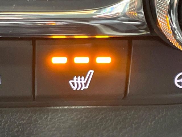 �y�V�[�g�q�[�^�[�z�������ɏd�󂷂�V�[�g�q�[�^�[!�G�A�R����葁�����܂��Ă����̂Ŋ�����̐l�����S�ł��ˁ�G�A�R���̉����͊������邩����A�Ƃ������ɂ����������߂ł��B