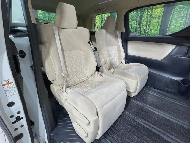 ���ڒ����̓E�H�[�N�X���[�ƂȂ��Ă���܂��B���ڂƎO��ڂ̈ړ�����~�肪�Ƃ��Ă��y�ɂȂ�̂ŁA���~��̍ۂ��X�g���X�������邱�Ƃ͂���܂����