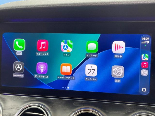 ��Apple Car Play:�X�}�z�Ƃ̗L���ڑ��ŁA�i�r�E�I�[�f�B�I�Đ��ȂǃX�}�z�̃A�v���@�\����ʂł��g����֗��@�\�ł�!