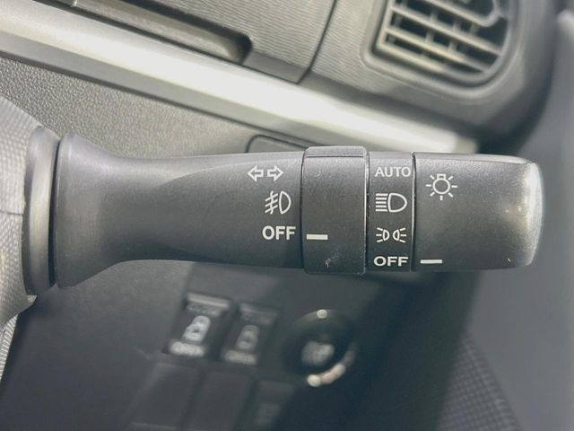 �y�I�[�g���C�g�z����̖��邳�ɉ����Ď����Ńw�b�h���C�g�̓_���E�������ł���@�\�ł�!���C�g�̕t���Y��E�����Y��Ȃǂ������Ȃ�A�J�̓���[���̑��s�����S!�g���l���ʉߎ����֗��ł��ˁ�