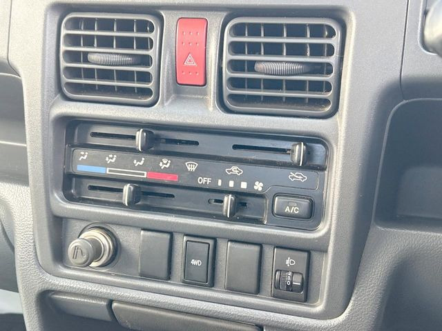 �����~�������Ă��S�Ȃɉ��K�ȋ󒲂�͂��Ă����A�_�C�������G�A�R���𑕔���