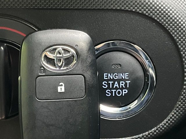 �y�X�}�[�g�L�[�z�J�o����|�P�b�g�ɓ��ꂽ�܂܂ł��h�A�̎{���E�������\�ȃX�}�[�g�L�[�𑕔��B�G���W���̃I���E�I�t�����J�M�����o���K�v����������Ƃ��Ă��֗��ł���