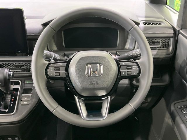 �y�����v�����X�e�A�����O�z�㎿�Ȋv���g�p���邱�ƂŁA��ɂ����������݂ƂĂ��^�]���₷���n���h���ł���