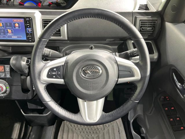 �y�����v�����X�e�A�����O�z�㎿�Ȋv���g�p���邱�ƂŁA��ɂ����������݂ƂĂ��^�]���₷���n���h���ł���